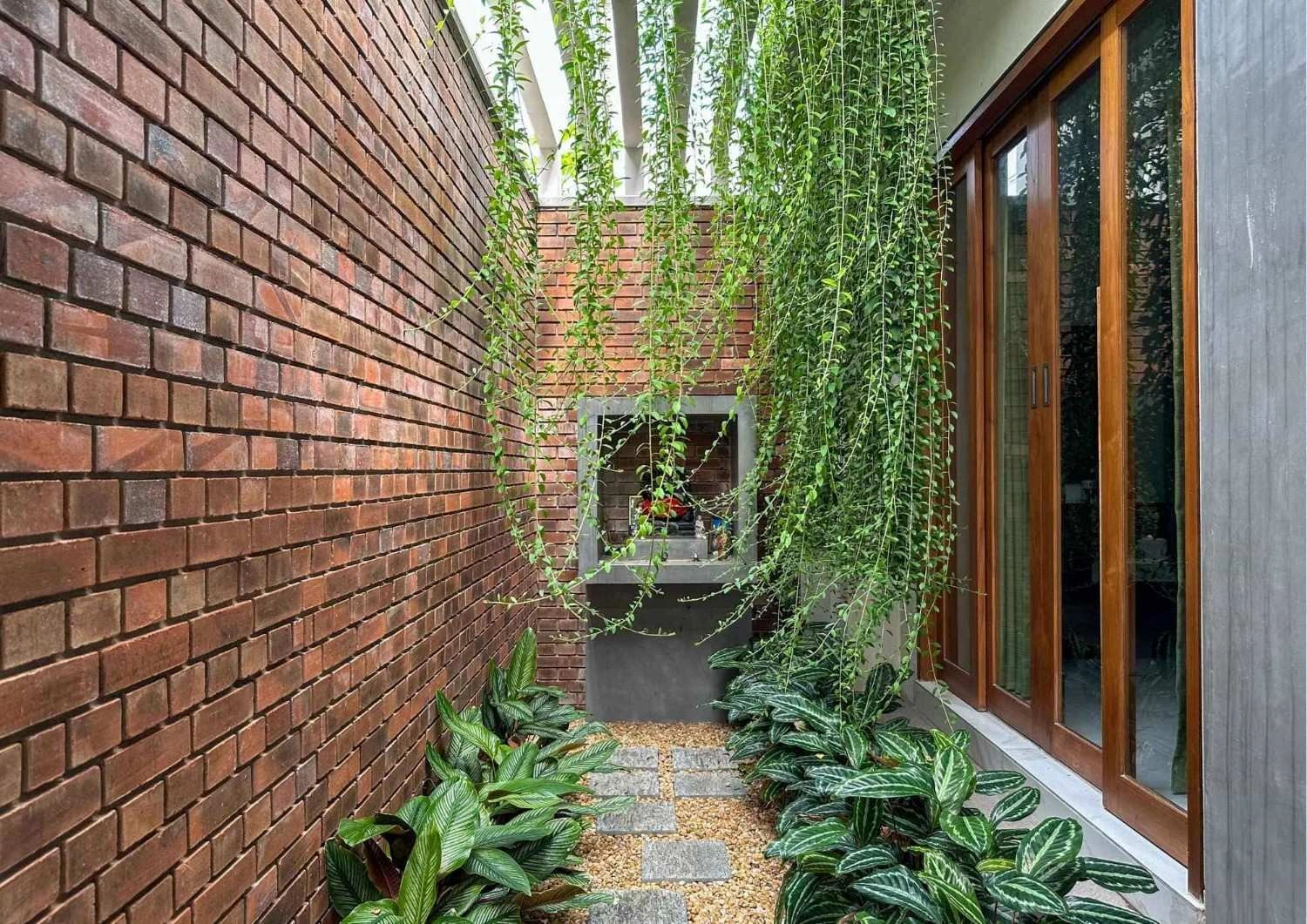 Residence - Image 5