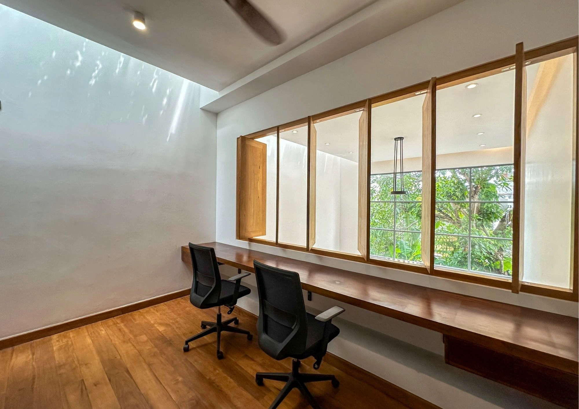 Residence - Image 8